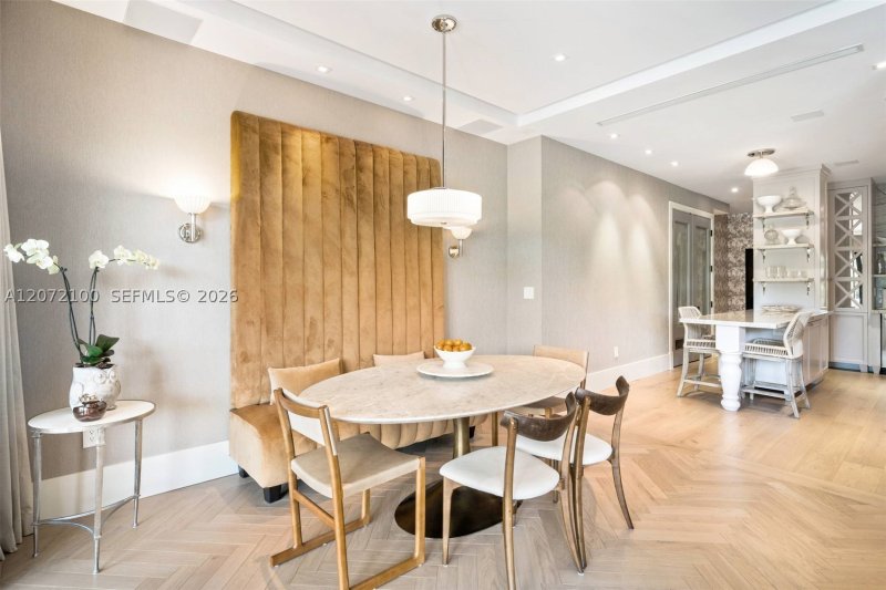 Condo for sale at Yacht Harbour 1B