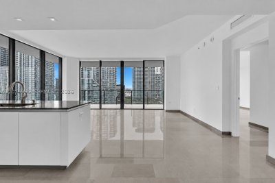 Comprar apartamento en Brickell City Centre Reach 1702