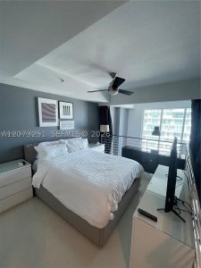 Alquiler de apartamento en Infinity on Brickell 2404