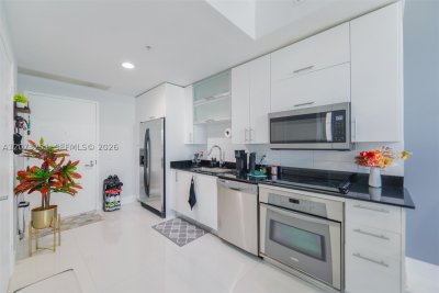 Alquiler de apartamento en Infinity on Brickell 2404