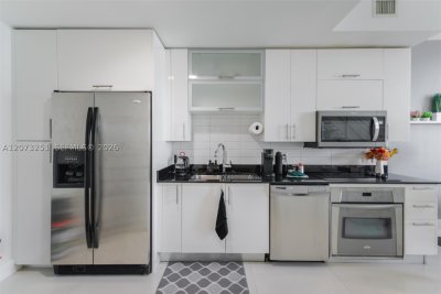 Alquiler de apartamento en Infinity on Brickell 2404