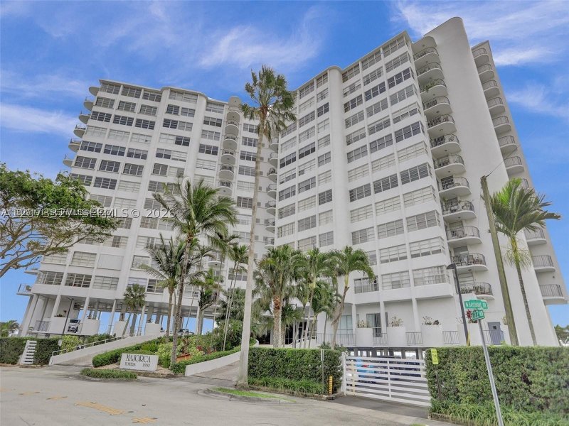 Condo for sale at Majorca Towers 1407