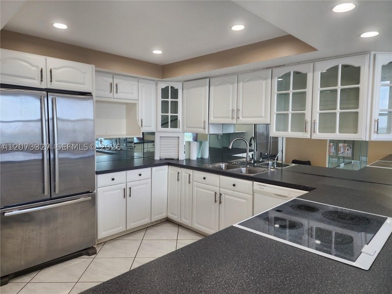 Condo for sale at Majorca Towers 1407