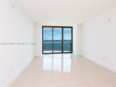Icon Bay Apt #2202