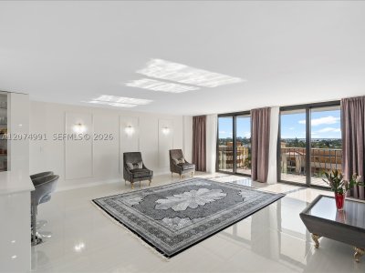 Comprar apartamento no Ocean Waves (old Champlain Towers North) 704