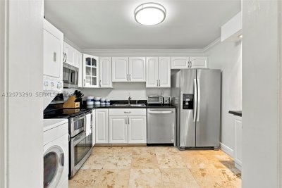 Comprar apartamento no Brickell Place B1411