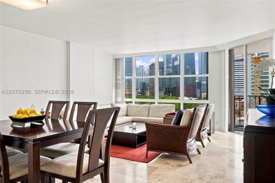 Comprar apartamento no Brickell Place B1411
