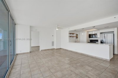 Comprar apartamento en Grandview Palace 717