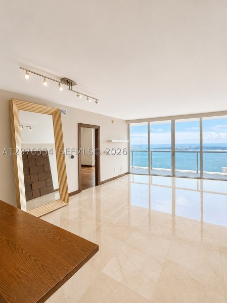 Aluguel de apartamento no Icon Brickell Tower I 5605