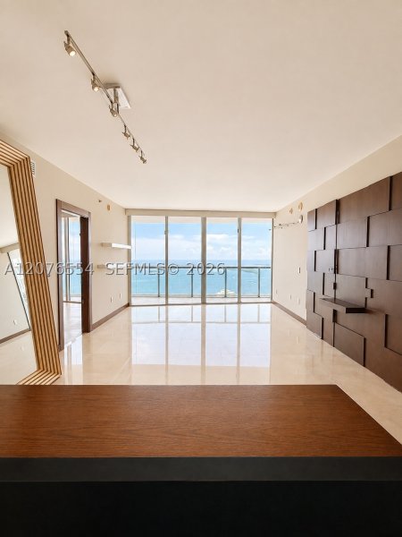 Aluguel de apartamento no Icon Brickell Tower I 5605