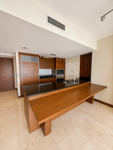 Aluguel de apartamento no Icon Brickell Tower I 5605