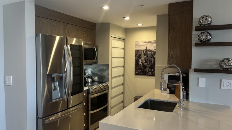 Condo for sale at The Nevis 803