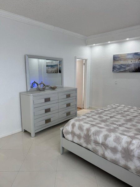 Condo for sale at Tides Hollywood Beach 16P