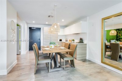 Comprar apartamento no Costa Hollywood N214
