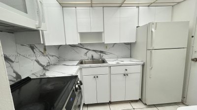 Comprar apartamento no Triton Towers 544