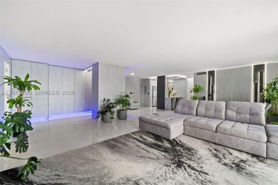 Comprar apartamento no Coastal Towers 822-23