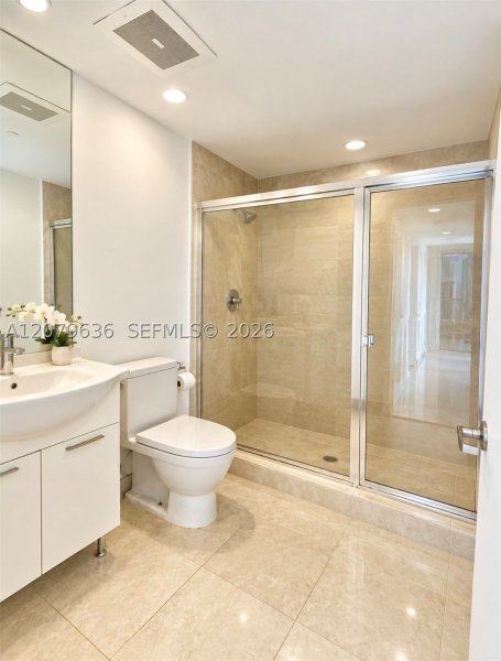 Apartment for rent at Icon Brickell Tower I 2915