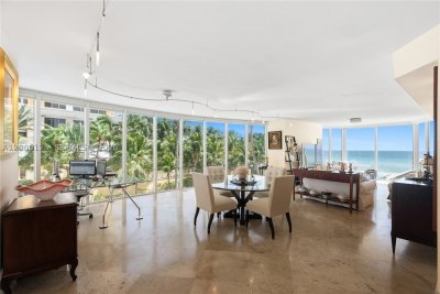 Comprar apartamento no The Pinnacle 308