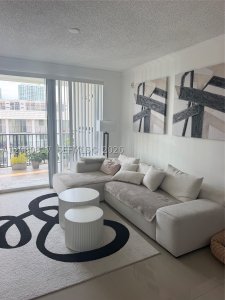 Aluguel de apartamento no Porto Bellagio 3610