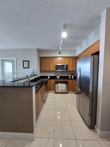 Comprar apartamento no One Miami East Tower 3115