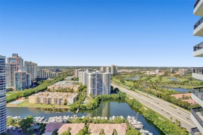 Comprar apartamento no Mystic Pointe 400 2202