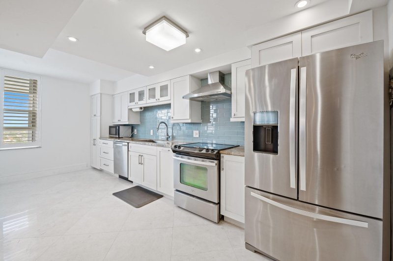 Condo for sale at Plaza East 16G