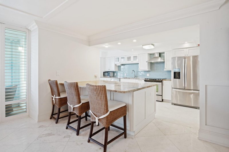 Condo for sale at Plaza East 16G