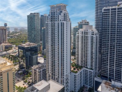Comprar apartamento no Avenue on Brickell 1050 Tower 208