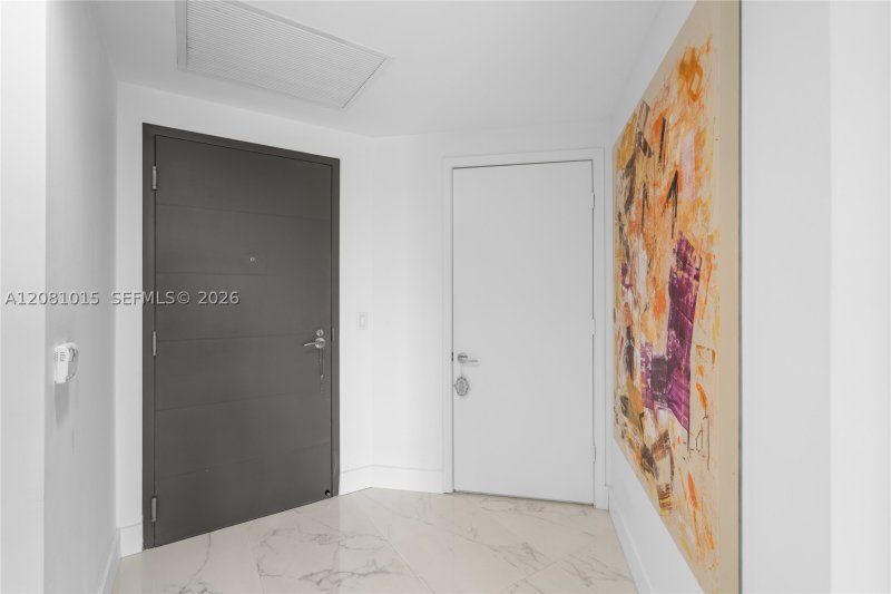 Condo for sale at Marina Palms Yacht Club 402