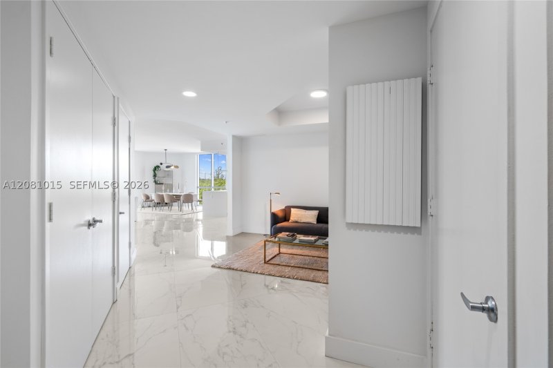 Condo for sale at Marina Palms Yacht Club 402