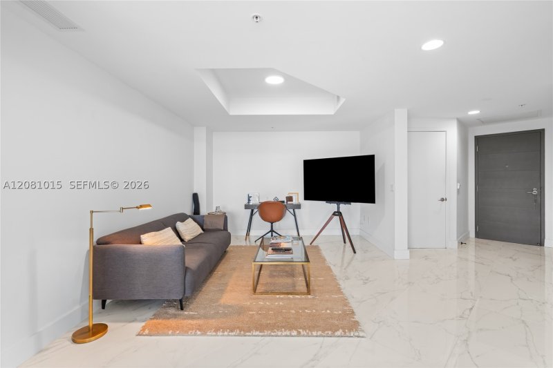 Condo for sale at Marina Palms Yacht Club 402