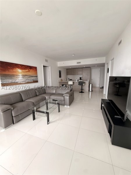 Apartment for rent at Dua Miami - SLS Brickell Condo 1702