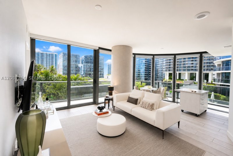 Apartment for rent at Brickell Heights West 1001