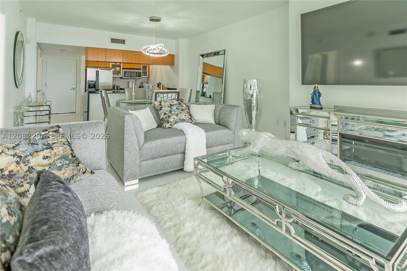Property photo # 7