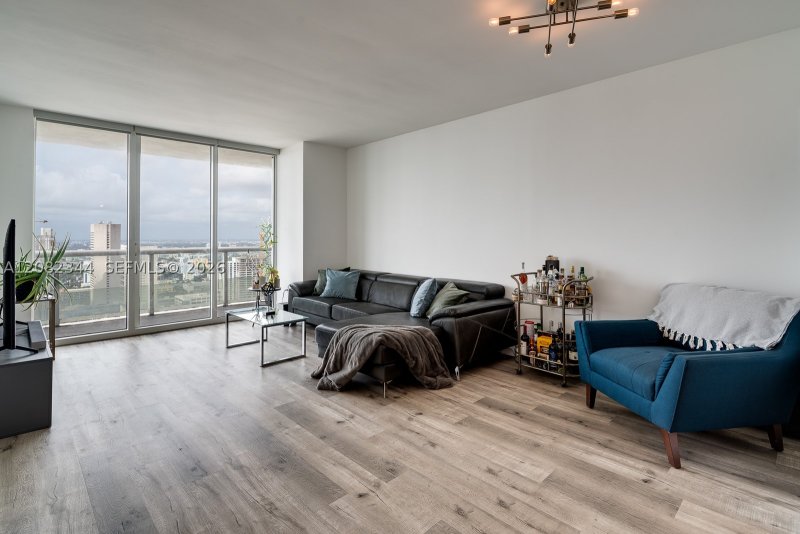 Apartment for rent at 50 Biscayne 4505