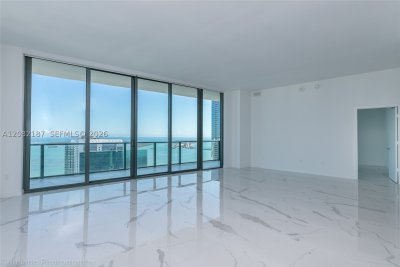 Comprar apartamento no Dua Miami - SLS Brickell Condo PH5101