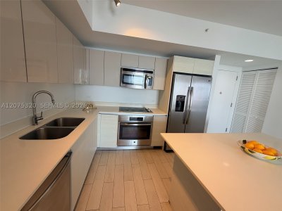 Comprar apartamento no Beachwalk T3209