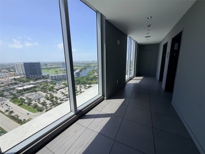 Comprar apartamento no Beachwalk T3209