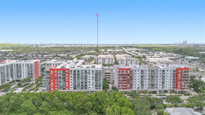 Condo for sale at Midtown Doral 716