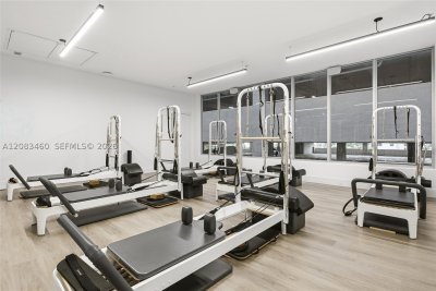 Comprar apartamento no Midtown Doral 716