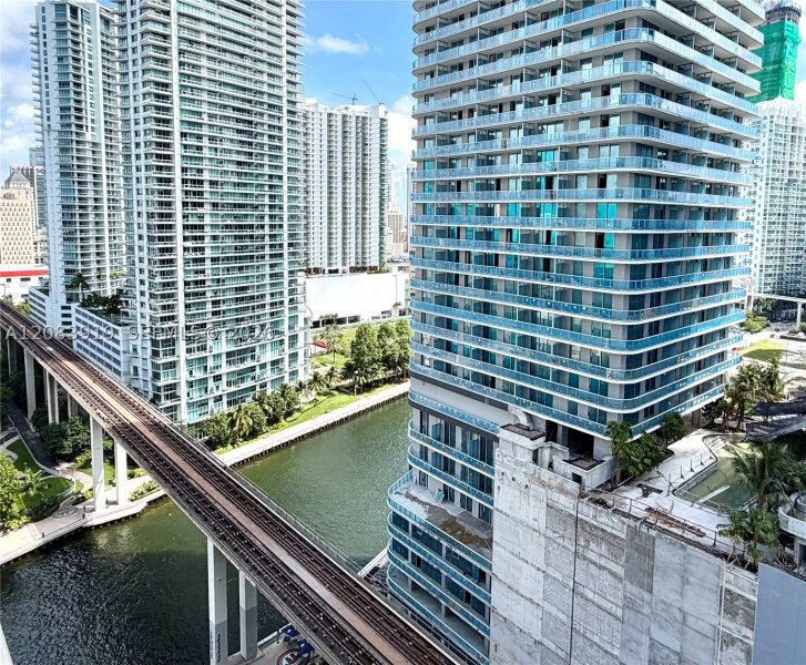 Apartment for rent at Neo Vertika Brickell 2322