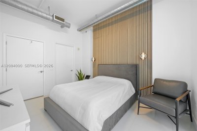 Comprar apartamento no Uptown Marina Lofts 523
