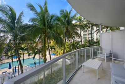 Comprar apartamento no Uptown Marina Lofts 523