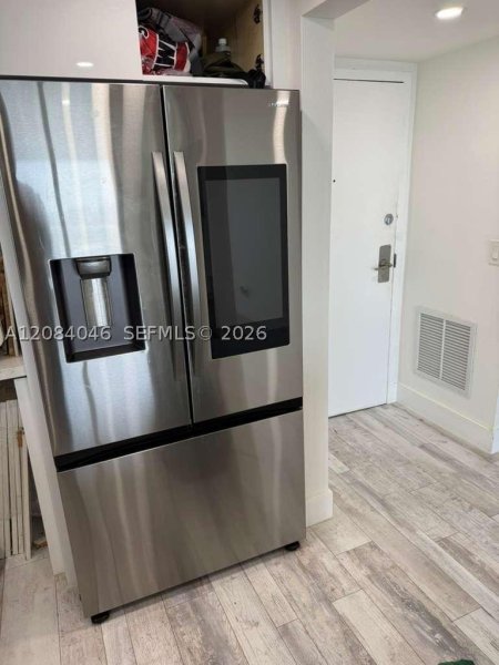 Apartment for rent at Sailboat Cay 1414