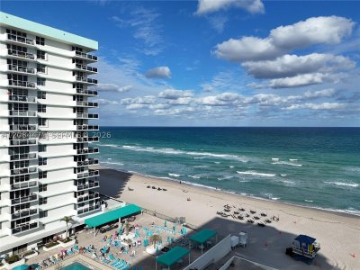 Sea Air Towers Apt #715