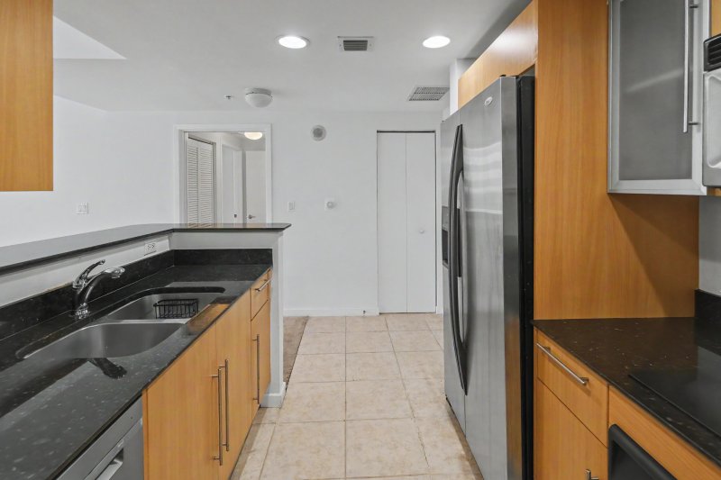 Comprar apartamento no One Miami West Tower 1002