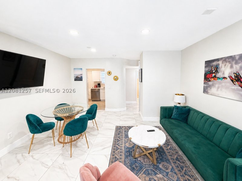 Property photo # 2
