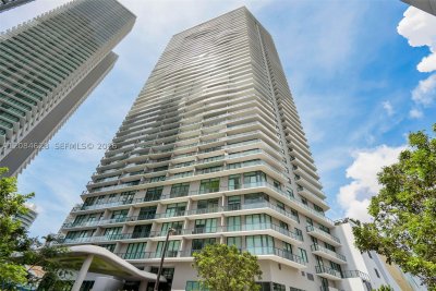 Aluguel de apartamento no Paraiso Bayviews 306
