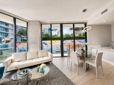 Aluguel de apartamento no Paraiso Bayviews 306