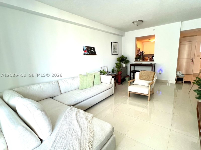 Apartment for rent at Vue at Brickell 1113